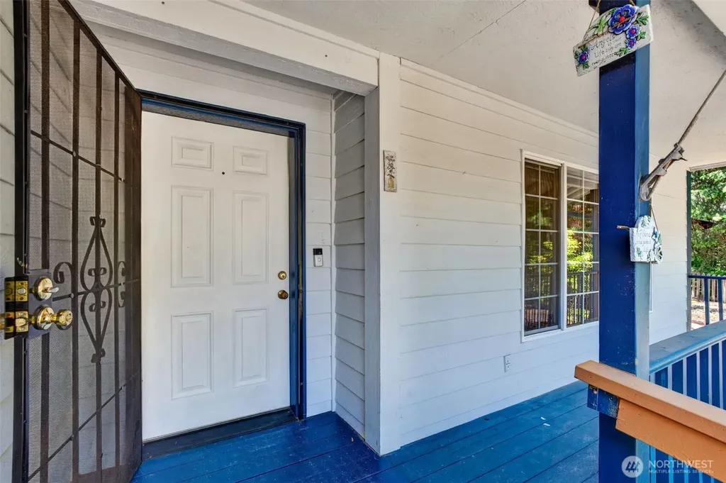 51 E Lambeth Way Shelton WA 98584