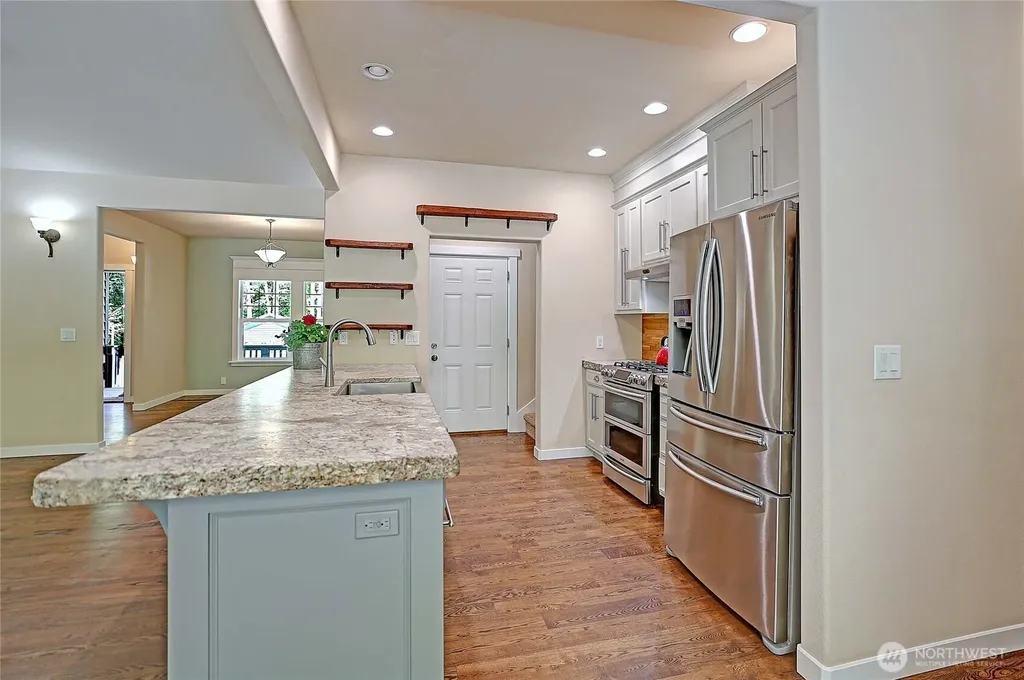 308 Ridgelawn Place Camano Island WA 98282