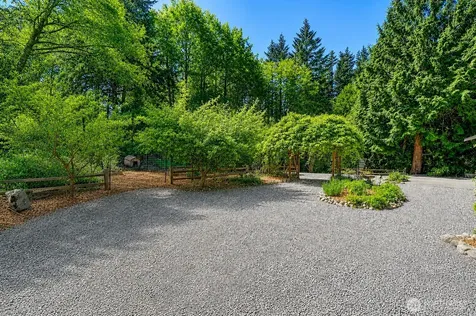 308 Ridgelawn Place Camano Island WA 98282
