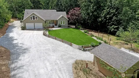 308 Ridgelawn Place Camano Island WA 98282