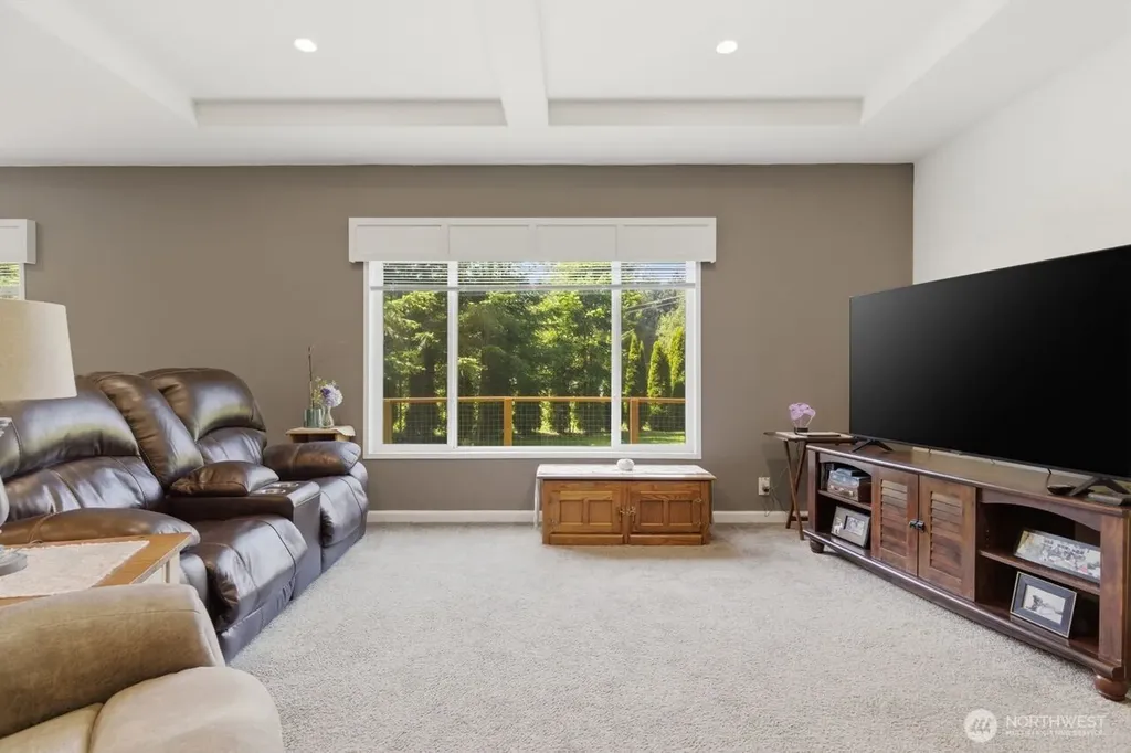29377 Scenic Drive NE Poulsbo WA 98370