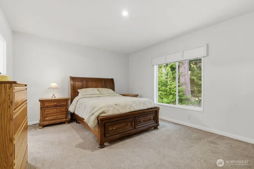 29377 Scenic Drive NE Poulsbo WA 98370
