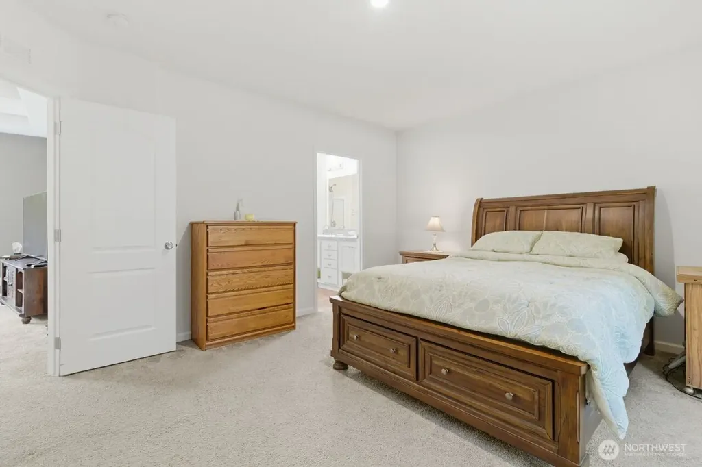 29377 Scenic Drive NE Poulsbo WA 98370