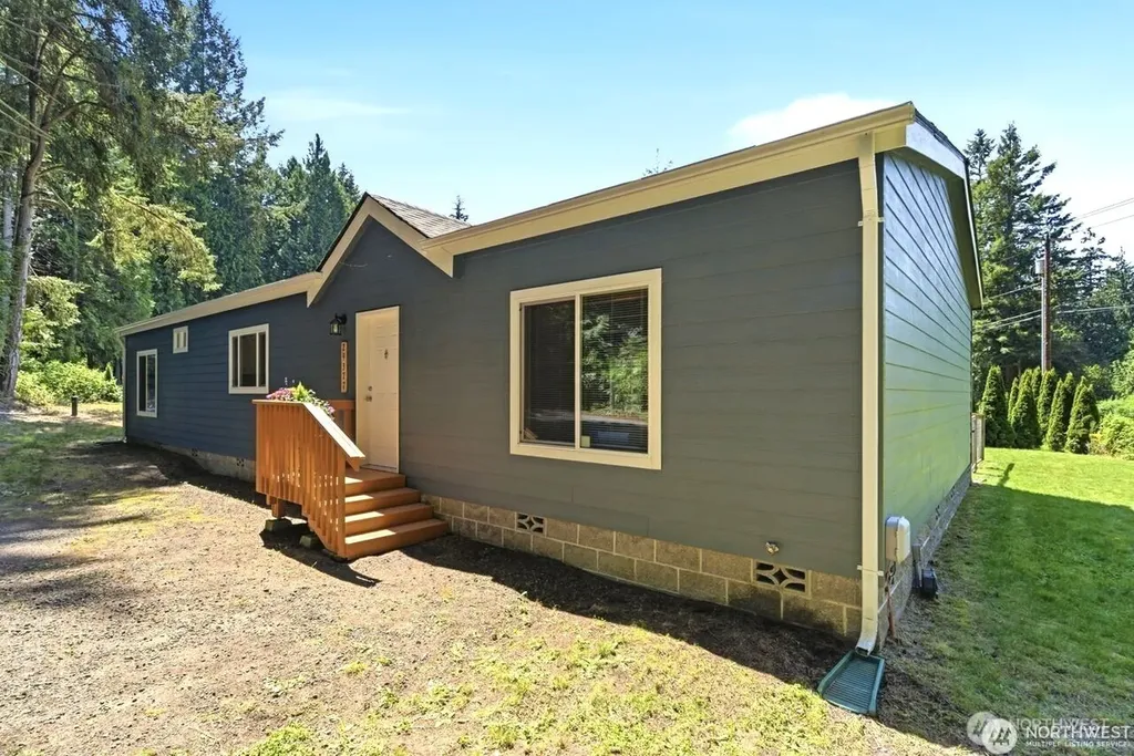 29377 Scenic Drive NE Poulsbo WA 98370