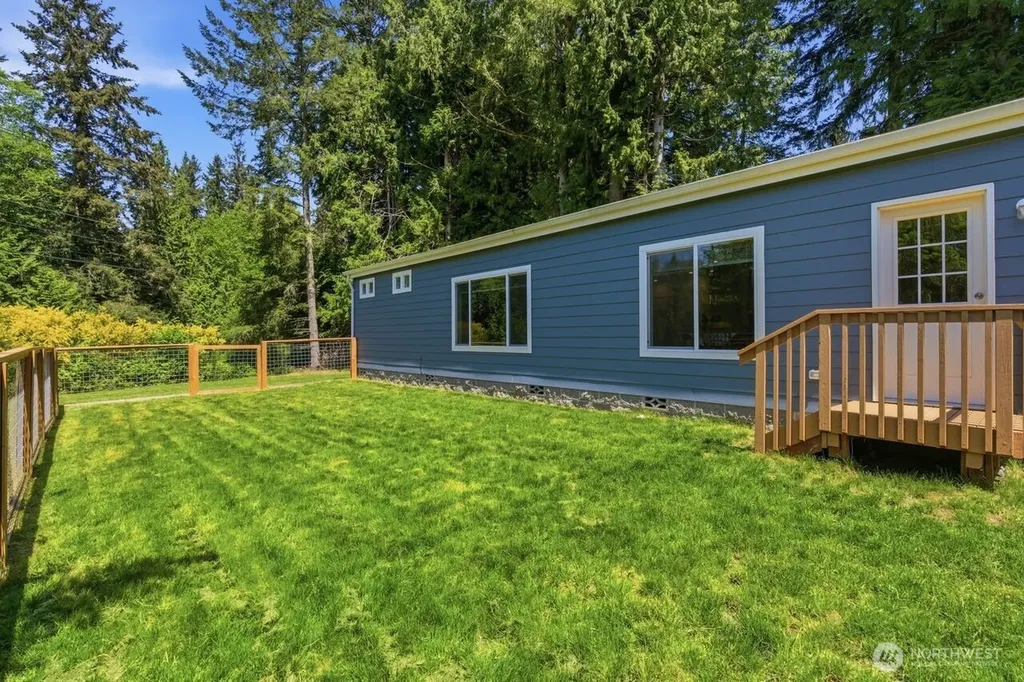 29377 Scenic Drive NE Poulsbo WA 98370