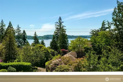 502 95th Avenue NE Bellevue WA 98004