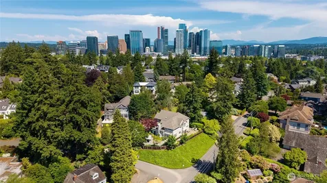 502 95th Avenue NE Bellevue WA 98004