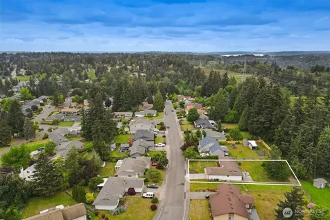 13826 SE 161st Place Renton WA 98058