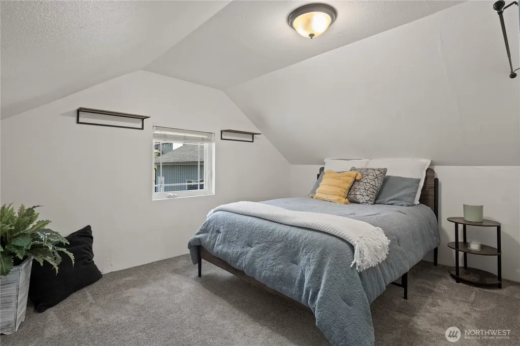 703 19th Avenue Milton WA 98354