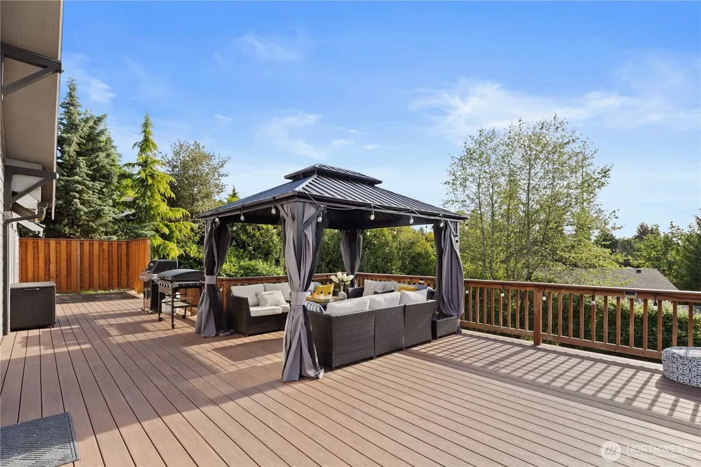 703 19th Avenue Milton WA 98354
