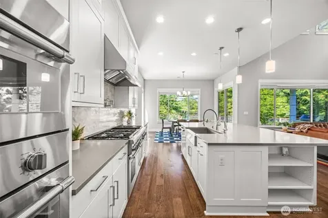21888 SE 5th Place Sammamish WA 98074