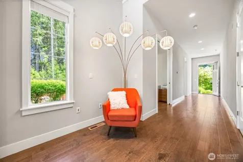 21888 SE 5th Place Sammamish WA 98074