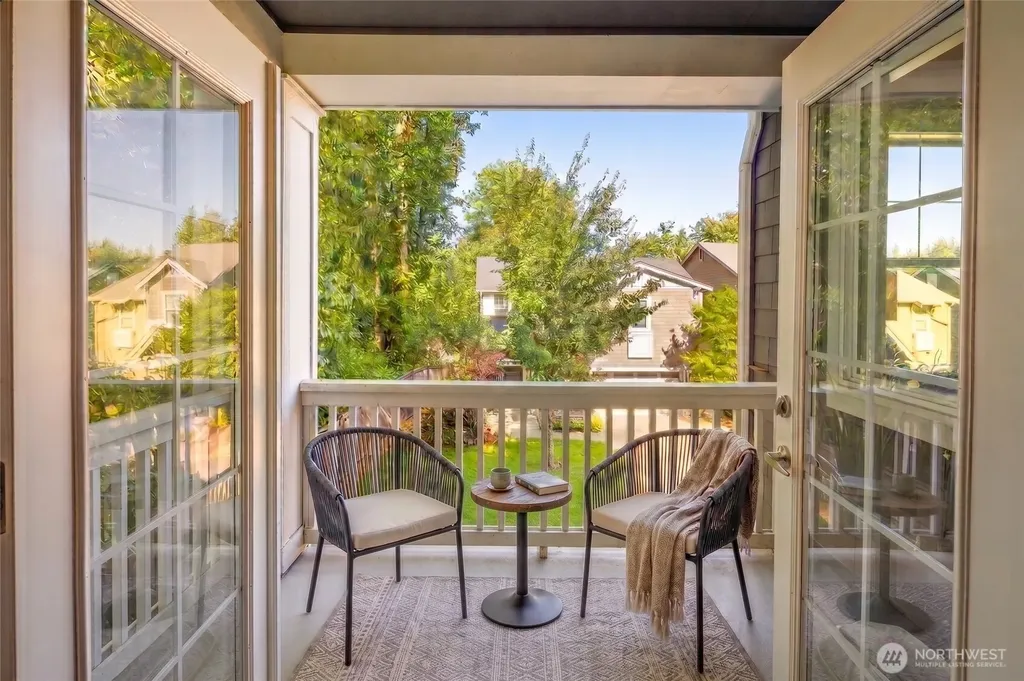 16159 SE 51st Place Bellevue WA 98006