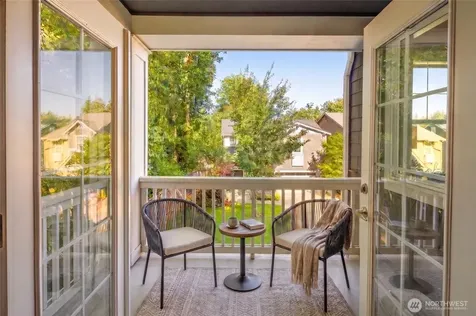 16159 SE 51st Place Bellevue WA 98006