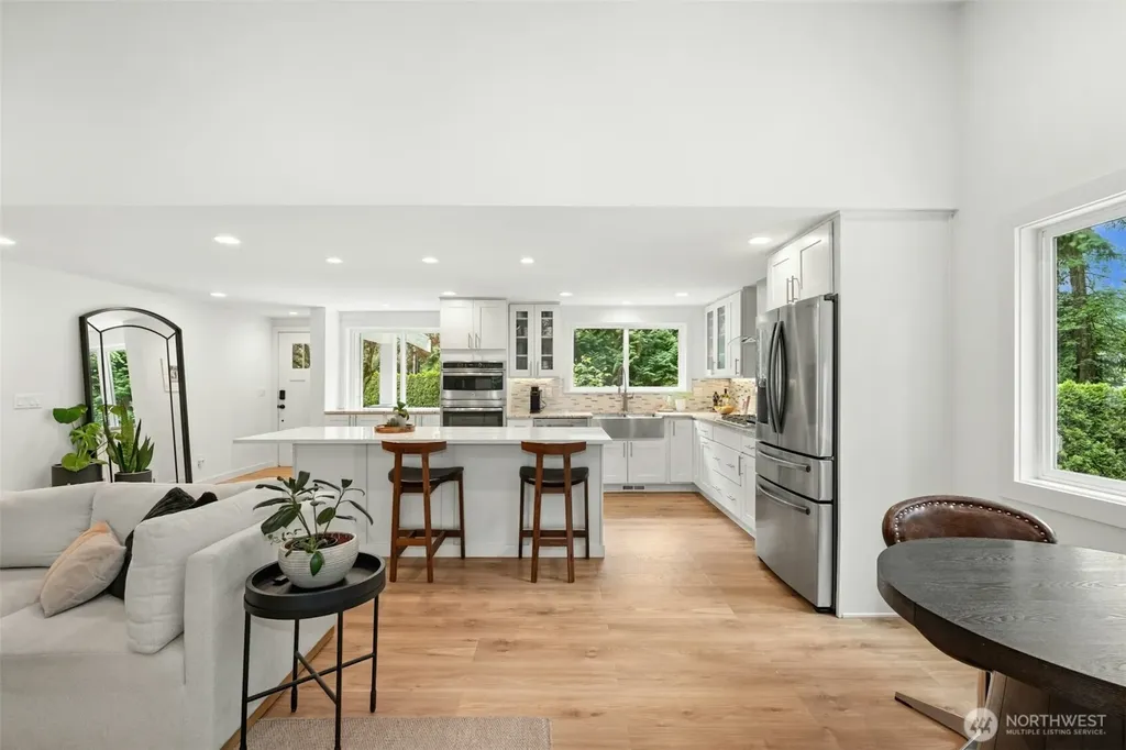 23307 49th Avenue SE Bothell WA 98021