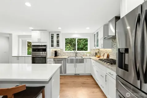23307 49th Avenue SE Bothell WA 98021