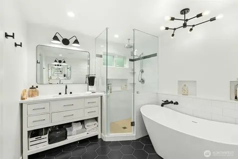 23307 49th Avenue SE Bothell WA 98021