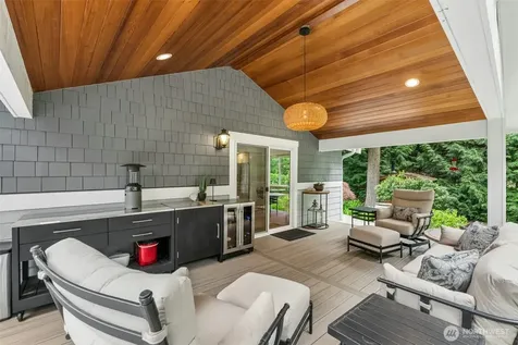 23307 49th Avenue SE Bothell WA 98021