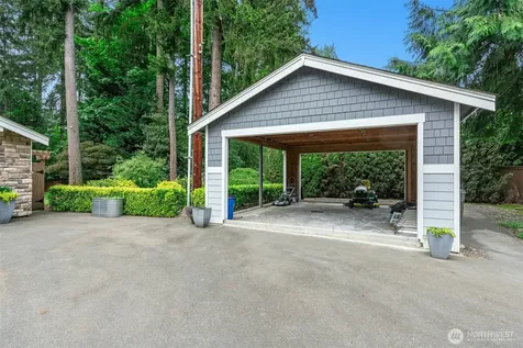23307 49th Avenue SE Bothell WA 98021
