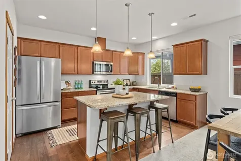 4843 Shelby Place Mount Vernon WA 98274