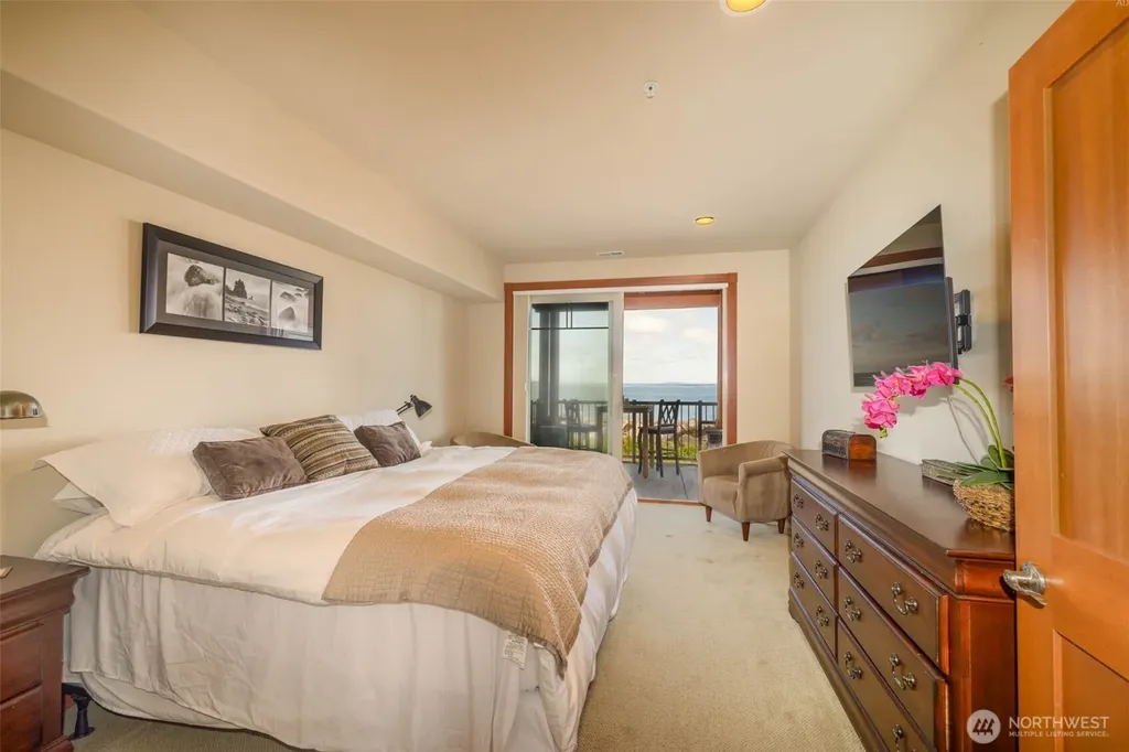 743 Neddie Rose Drive Westport WA 98595
