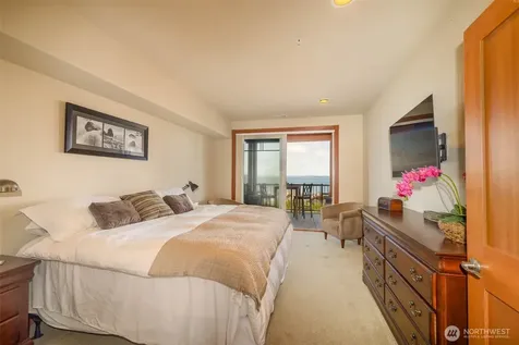 743 Neddie Rose Drive Westport WA 98595