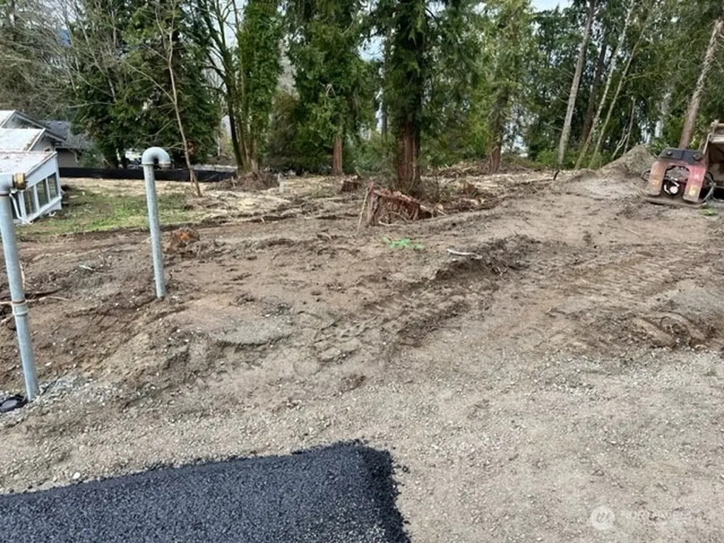 2005 Nisqually Street Steilacoom WA 98388