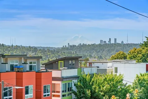 6747 15th Avenue NW Seattle WA 98117