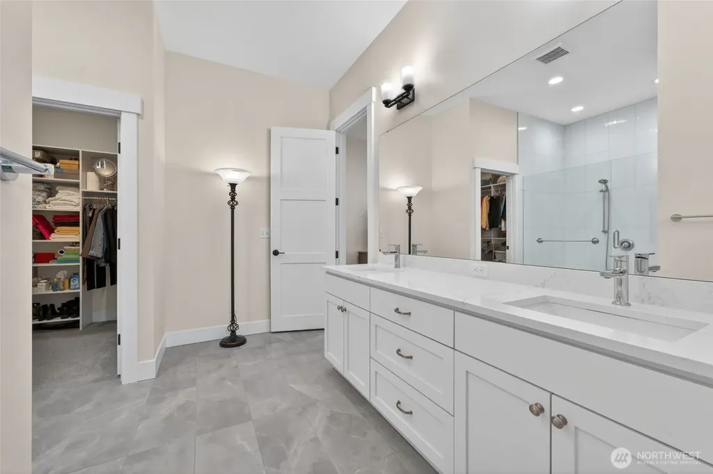 2130 5th Place Snohomish WA 98290