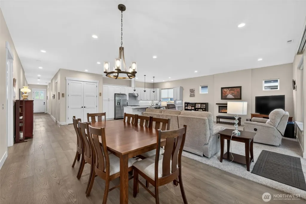 2130 5th Place Snohomish WA 98290