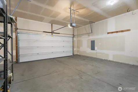15806 14th Avenue W Lynnwood WA 98087