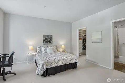 440 S 51st Court Renton WA 98055