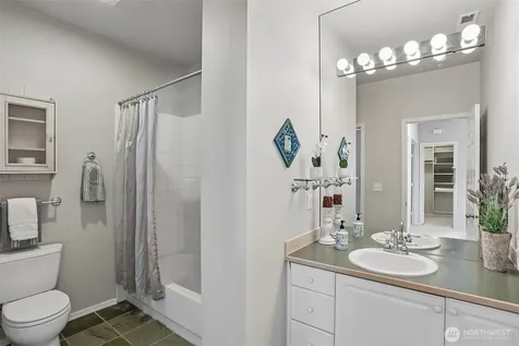 440 S 51st Court Renton WA 98055