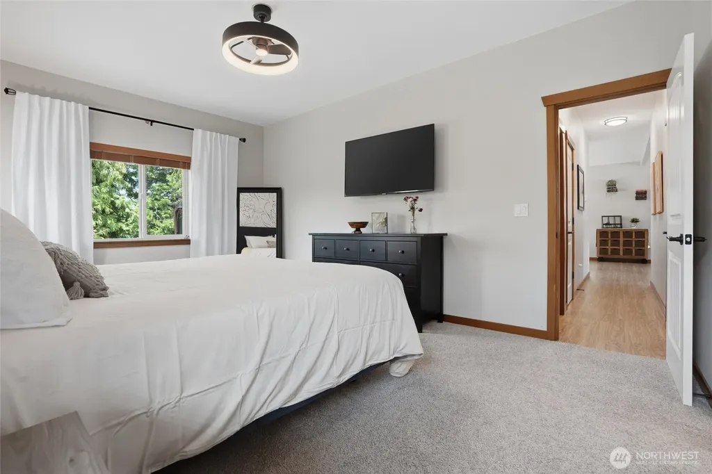 5124 NW Cannon Circle Silverdale WA 98383