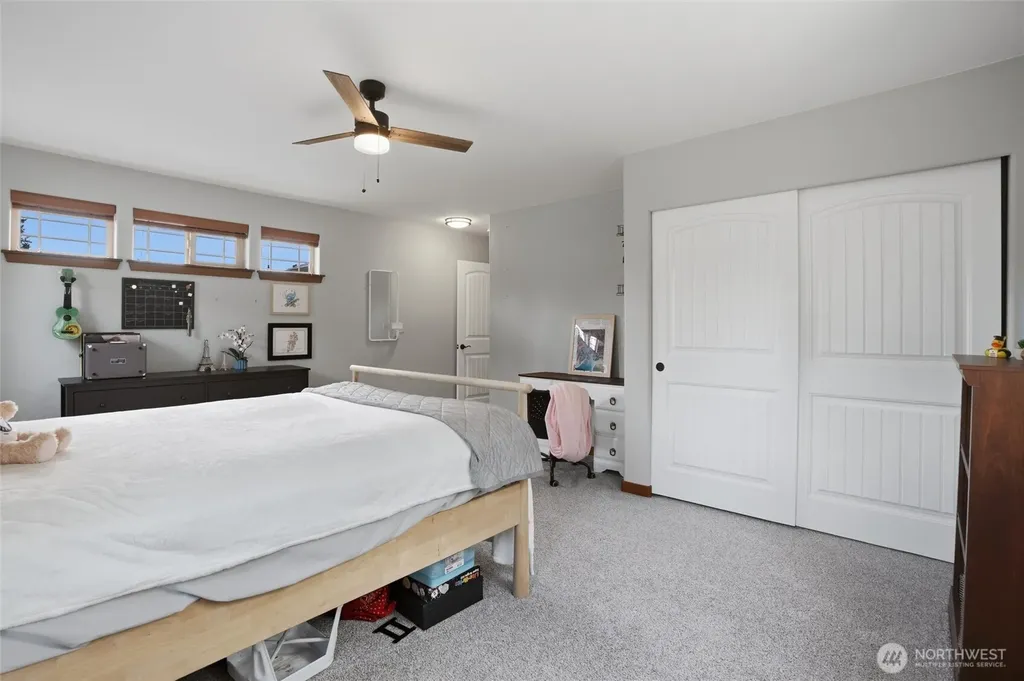 5124 NW Cannon Circle Silverdale WA 98383