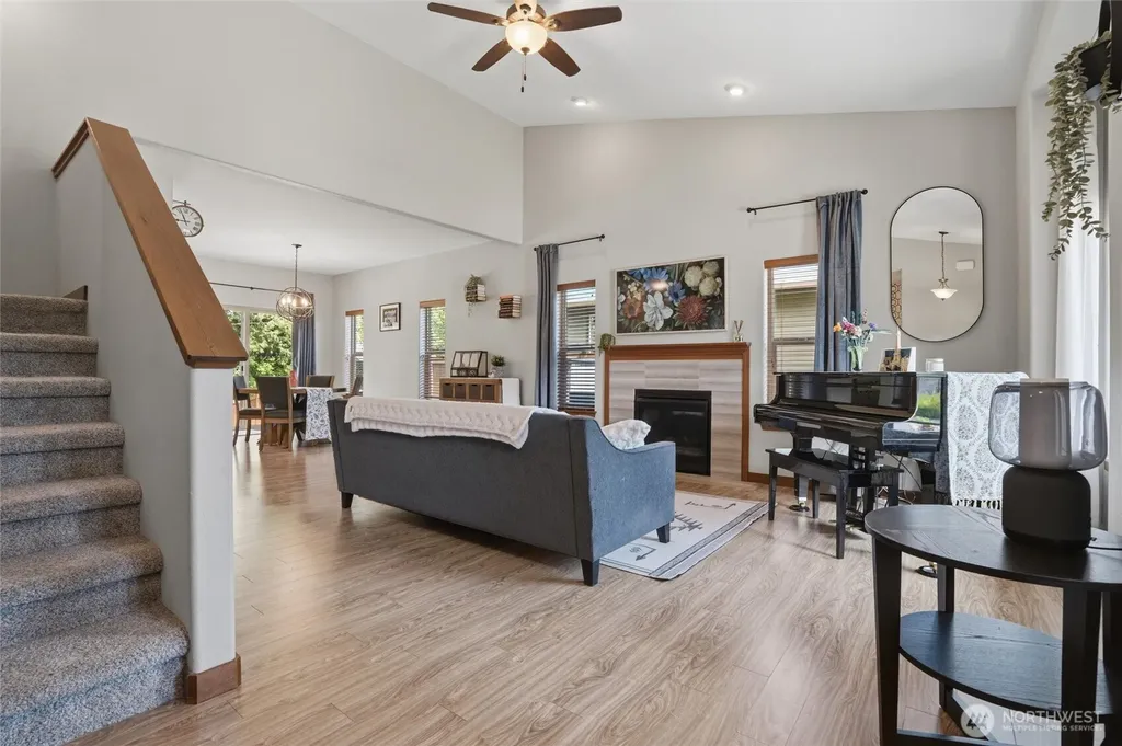 5124 NW Cannon Circle Silverdale WA 98383