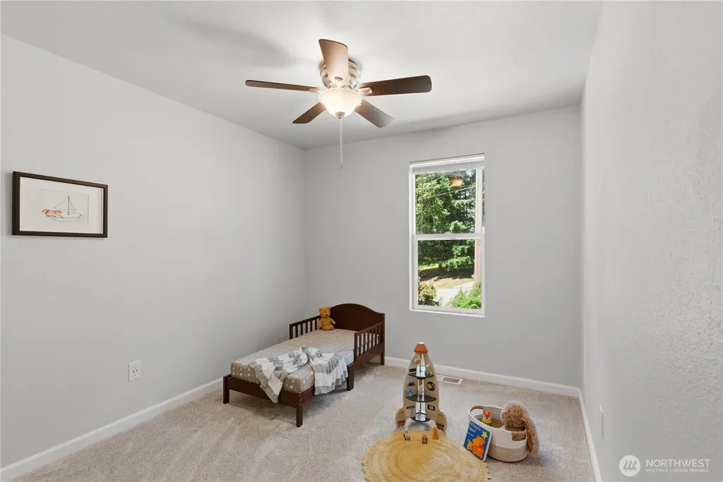847 NE Michelle Court Bremerton WA 98311
