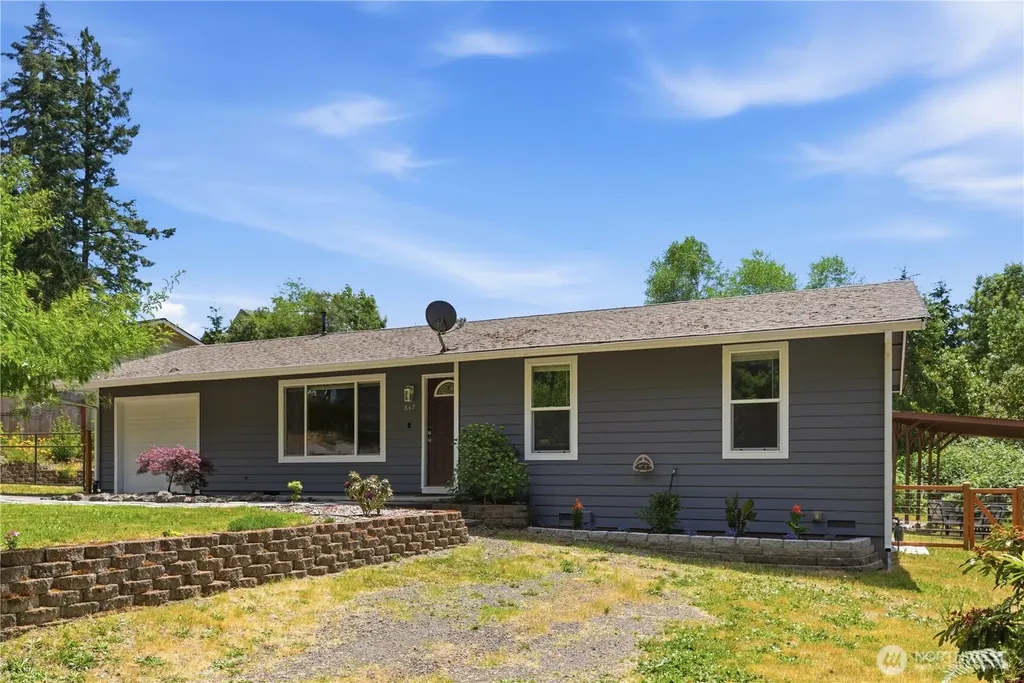 847 NE Michelle Court Bremerton WA 98311