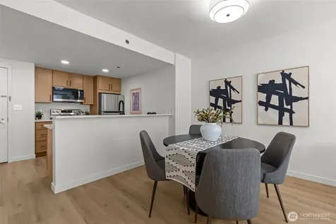 2600 2nd Avenue Seattle WA 98121