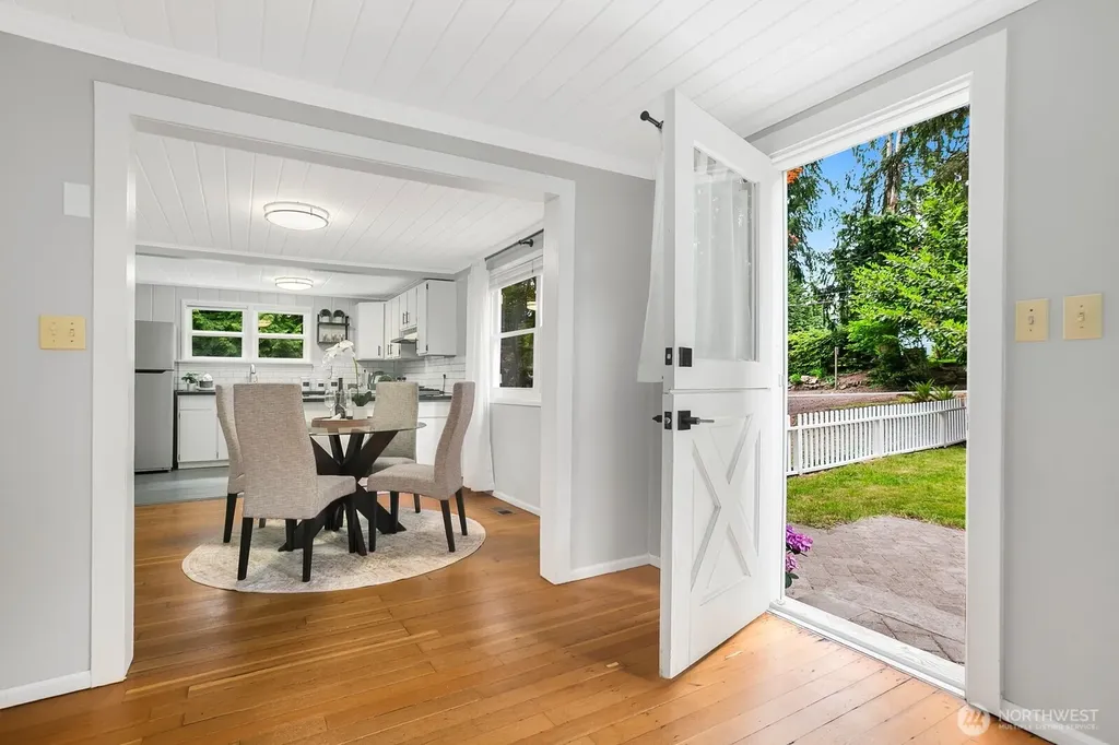 14841 88th Avenue NE Kenmore WA 98028