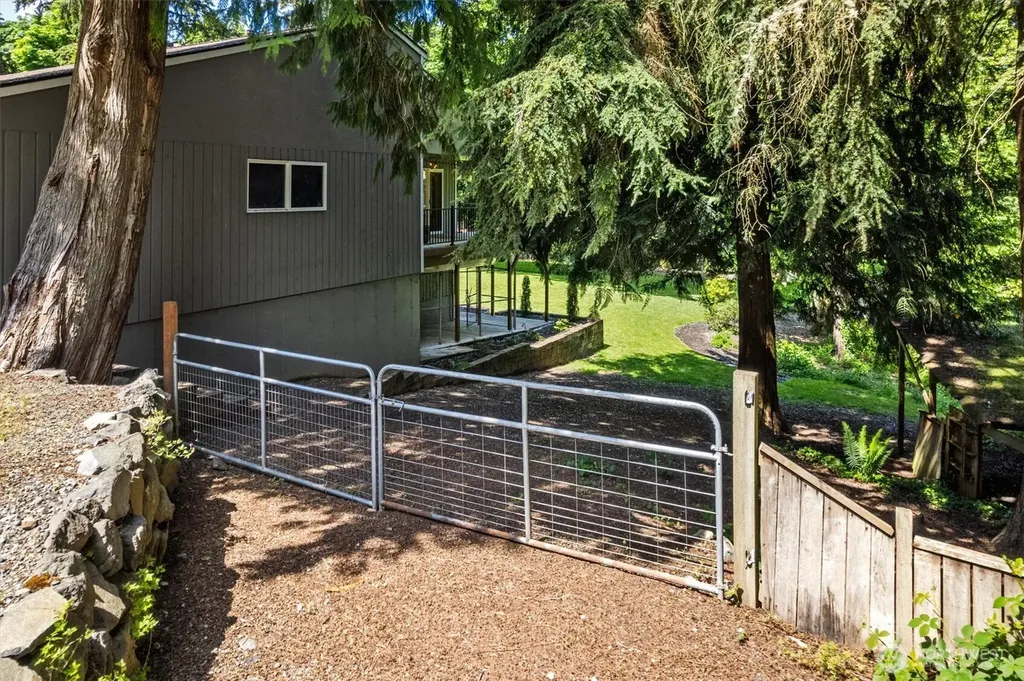 3519 27th Avenue SE Puyallup WA 98374