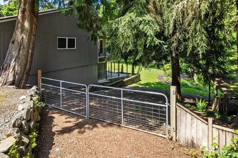 3519 27th Avenue SE Puyallup WA 98374