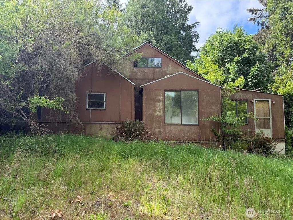 13234 Brownsville Hwy NE Poulsbo WA 98370