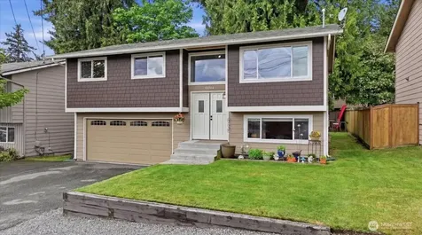 11314 E Ibberson Drive Everett WA 98208