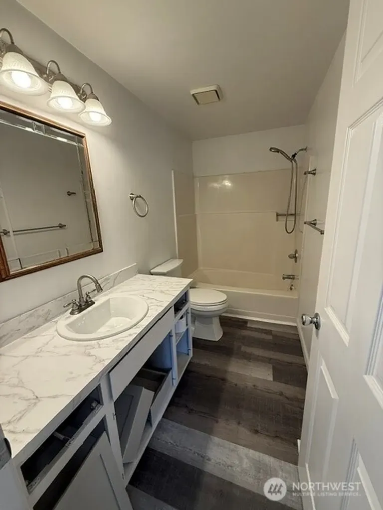 11407 240th Avenue Ct E Buckley WA 98321