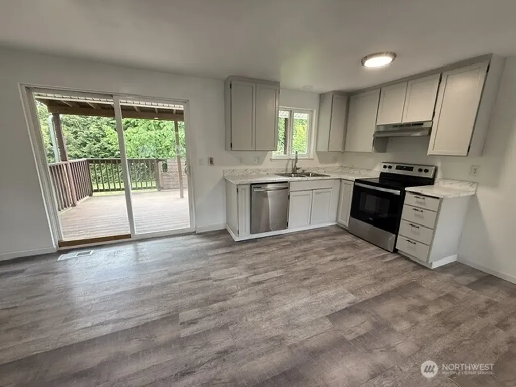 11407 240th Avenue Ct E Buckley WA 98321