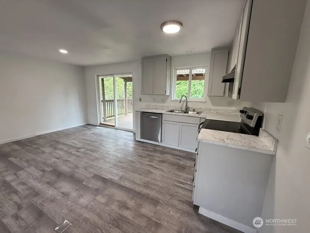 11407 240th Avenue Ct E Buckley WA 98321