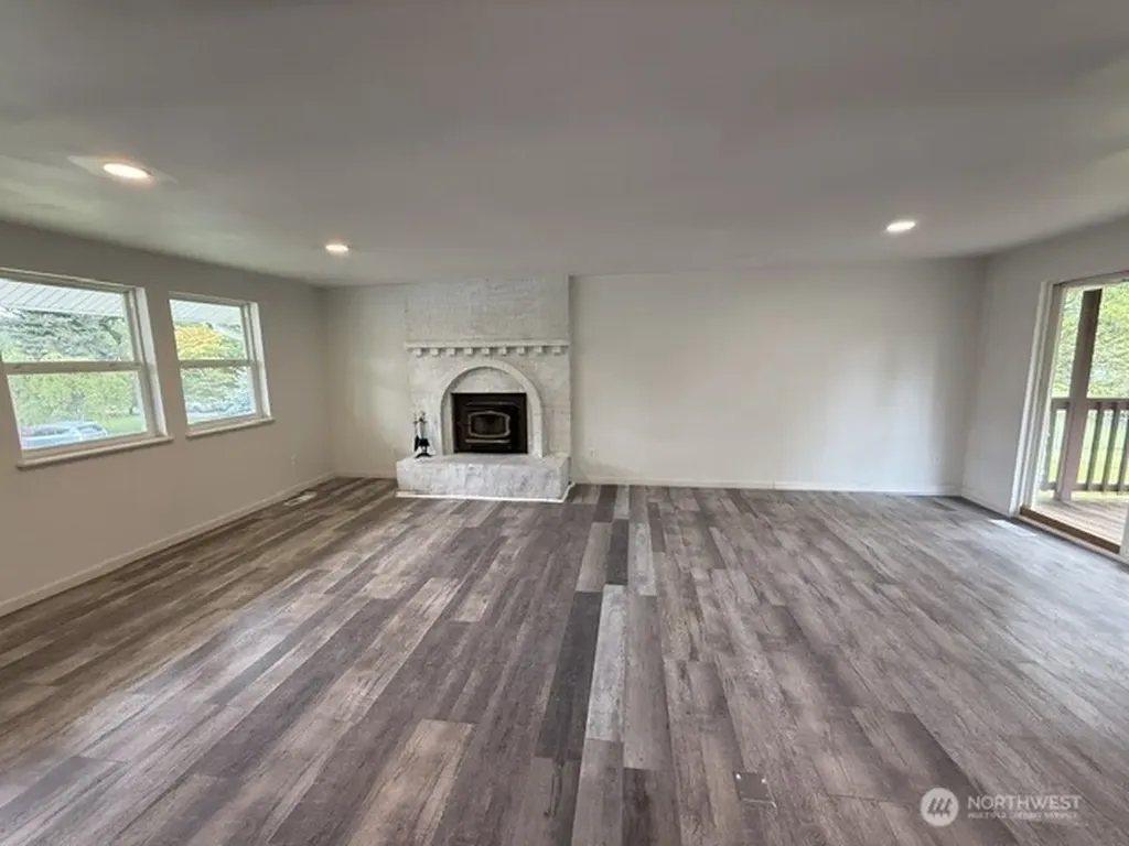 11407 240th Avenue Ct E Buckley WA 98321