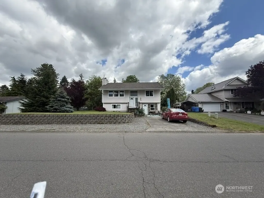 11407 240th Avenue Ct E Buckley WA 98321