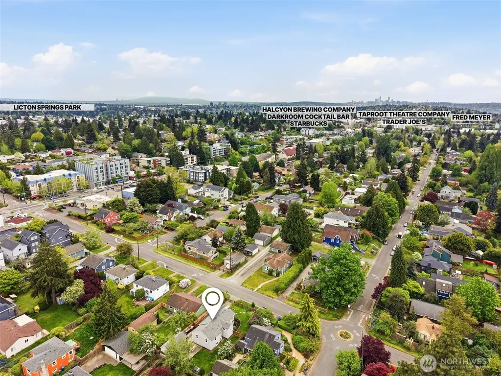 106 N 100th Street Seattle WA 98133